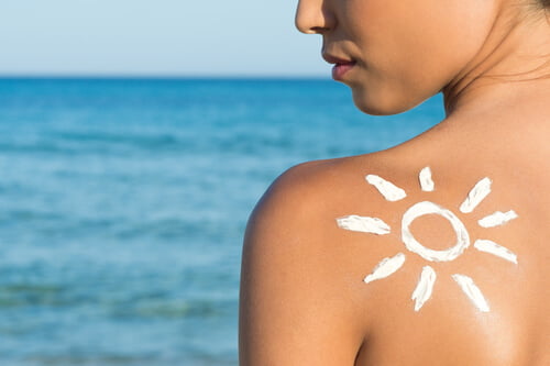 Woman with sunscreen | Soul and Beauty MEDx | Ladera Ranch